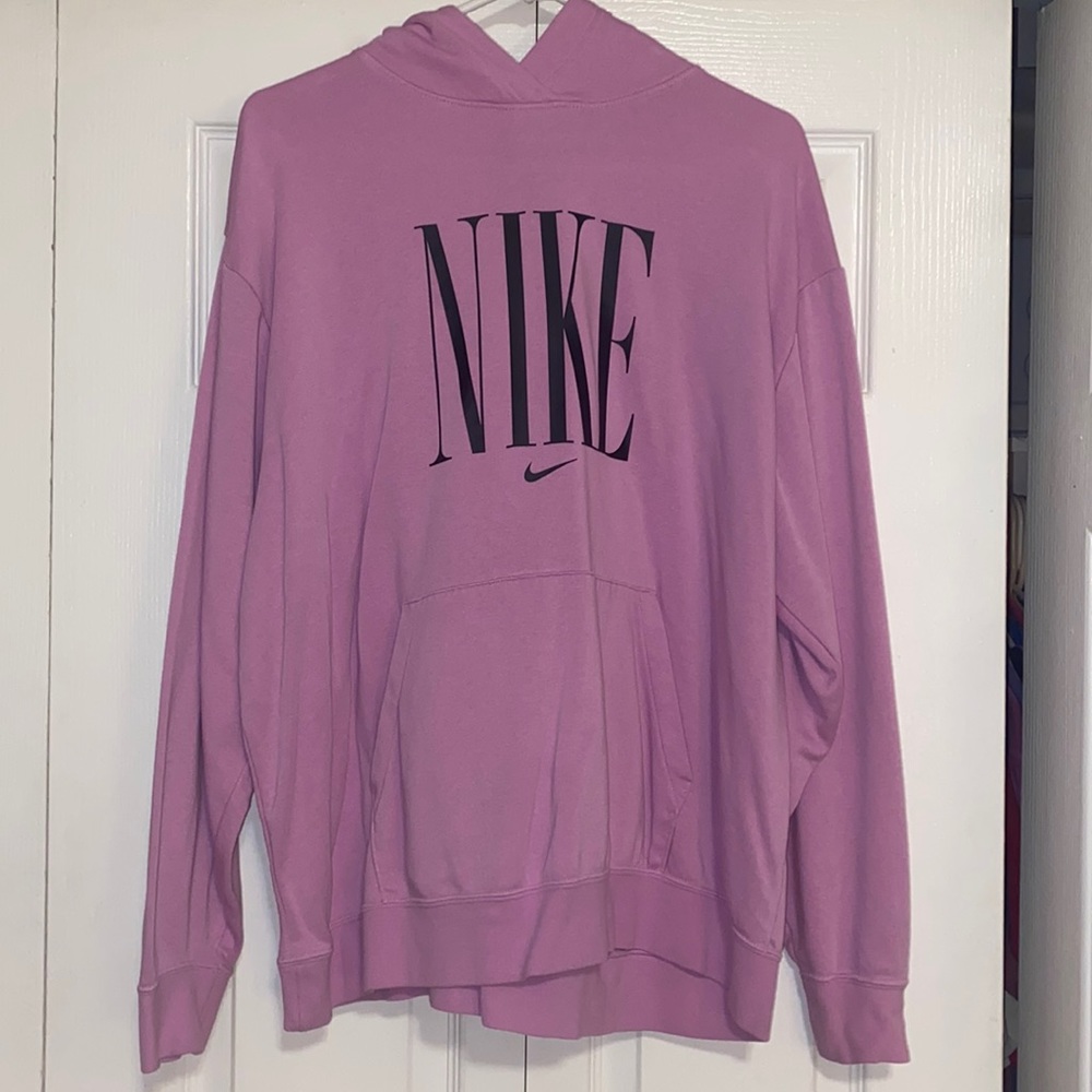 Women's Nike Sweatshirt